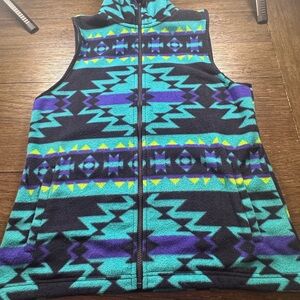 Chaps Aztec Patterned Fleece Vest Women’s Size M